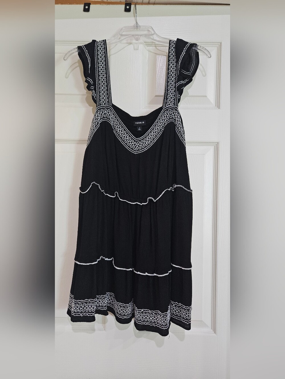 Torrid Black Tunic Blouse with White Embroidered Yoke & Trim 2X